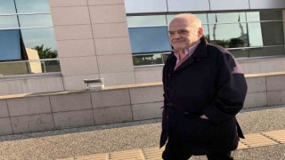 Sunucu Ahmet Çakar ifade vermek üzere adliyede