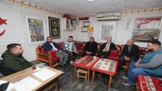 Tahmazoğlu taksici esnafların taleplerini dinledi