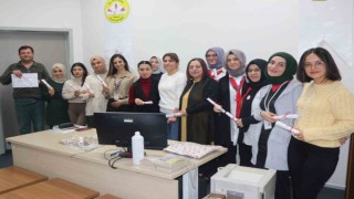 Tavşanlı Doç. Dr. Mustafa Kalemli Devlet Hastanesi personeline işaret dili kursu