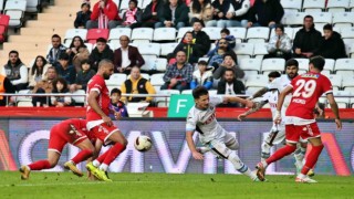 Trendyol Süper Lig: Antalyaspor: 1 - Trabzonspor: 1 (Maç sonucu)