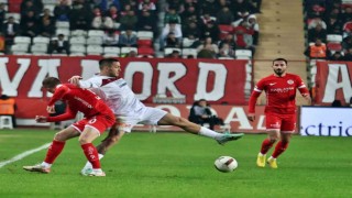 Trendyol Süper Lig: Antalyaspor: 2 - Sivasspor: 1 (Maç sonucu)