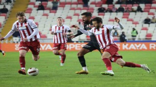Trendyol Süper Lig: E.Y. Sivasspor: 1 - Galatasaray: 1 (Maç sonucu)
