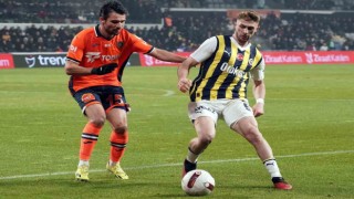 Trendyol Süper Lig: RAMS Başakşehir: 0 - Fenerbahçe: 0 (İlk yarı)