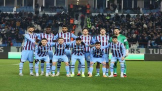 Trendyol Süper Lig: Trabzonspor: 1 - Kasımpaşa: 0 (İlk yarı)