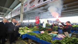 Turgutlunun yeni ve modern pazar yeri Cuma Pazarı kapılarını açtı