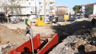 Ulutepe Caddesinin yağmur suyu hattında ilk kazma vuruldu