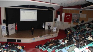 Üniversite öğrencilere yönelik Siber Suçlar ve Siber Güvenlik Semineri düzenlendi