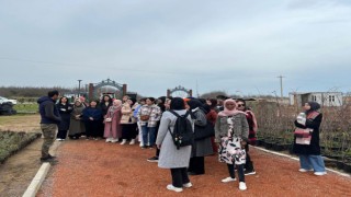 Üniversiteli gençler şehrin güzelliklerini keşfediyor