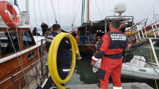 Ünlü spikerin batmak üzere olan teknesi son anda kurtarıldı