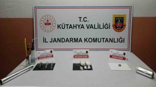 Üzerinde ve kaldığı konteynerde uyuşturucu madde ele geçirilen şahıs tutuklandı