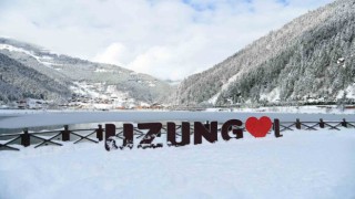 Uzungöl buz tuttu