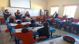 Uzunköprüde çocuklara vatan sevgisi aşılandı