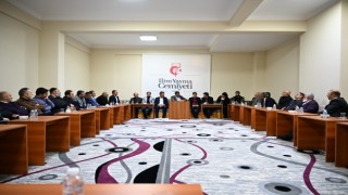 Vali Çiftçi STK temsilcileri ile bir araya geldi