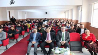 Vali Yardımcısı Kolsuz, öğrencilerle buluştu