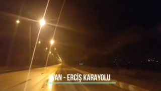 Van polisinden sürücülere, yol durumu hakkında videolu bilgilendirme