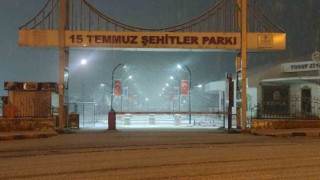 Vanda 86 yerleşim yerinin yolu ulaşıma kapandı