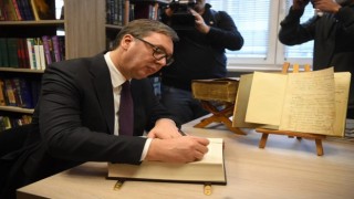 Vucic: Herkes silahlanıyor, Sırbistan da geri kalmayacak
