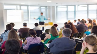 Yabancı dil öğrenmek isteyenlere Merkezefendide ücretsiz kurs imkanı