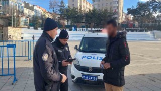 Yabancı şahıslar polis radarında