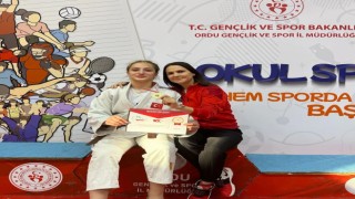 Yaren Sala Türkiye şampiyonu oldu
