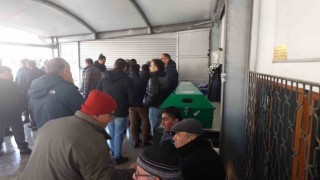 Yeğenini yaralayıp kendini öldüren amca toprağa verildi