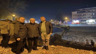 Yeni yapılacak belediye binasının temeli atıldı