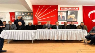 Yeniden aday gösterilmeyen başkan CHPden istifa etti