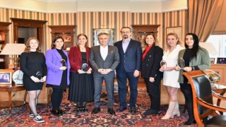 Yeşim iyilikleri ödüllendirdi