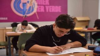 Yıldırımdan gençlere YTY desteği