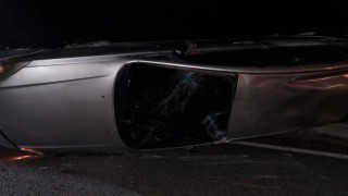 Yoğun sis trafik kazasına neden oldu