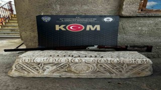 100 kilogram ağırlığında tarihi sanduka ele geçirildi