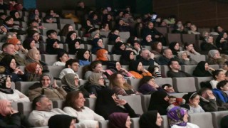 28 Şubat döneminin anlatıldığı Bin Yıl oyunu Başiskelede sahnelendi