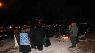 78 kişiye mezar olan Hakimbey Apartmanında anma etkinliği