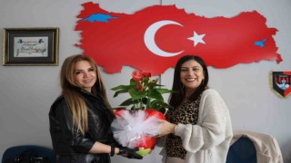 7si erkek 10 rakibine karşı yarışıyor