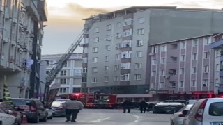 8 katlı binanın terasında yangın paniği