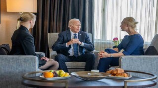 ABD Başkanı Biden, hapiste ölen muhalif Rus lider Navalnynin eşi ve kızıyla görüştü