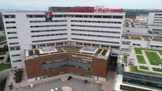 "Adana Şehir Hastanesi günde 40-50 bin kişiye hizmet veriyor"