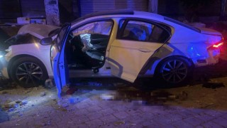 Adanada trafik kazası sonrası silahlar konuştu: 2 yaralı