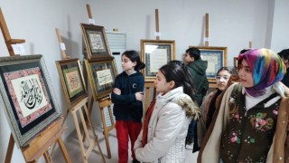 Adıyamanda Gazze yararına sanat sergisi açıldı