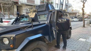 Adliyede saldırı girişiminin ardından Küçükçekmecede terör operasyonu