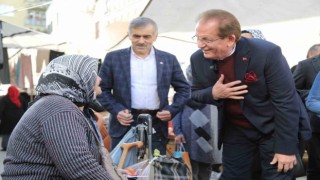 AK Parti Pamukkale Adayı Pekdemir, ilçedeki sorunları halkla çözmek istiyor