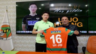 Alanyaspor Güney Koreli forvet Hwangı kadrosuna kattı