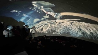 Alper Gezaravcı ilham oldu: Öğrenciler planetaryumda uzayı keşfetti