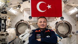 Alper Gezeravcı ve Ekibi Uzay İstasyonu'ndan Ayrılıyor