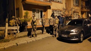 Ankarada babasının silahla rehin aldığı 7 yaşındaki çocuk 12 saat sonunda kurtarıldı