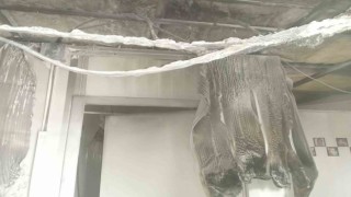Antakya ilçesinde konteyner yangını çıktı