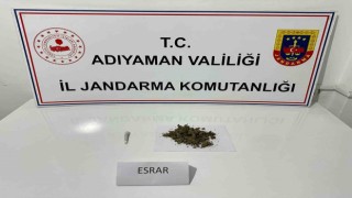 Araçta uyuşturucu madde ele geçirildi