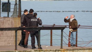 Av tüfeği ile ateş açıp, silahı kendisine doğrultan şahsı polis ikna etti