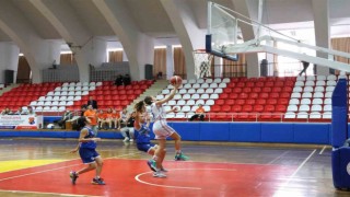 Aydında U16 Kızlar Basketbol Şampiyonası başladı