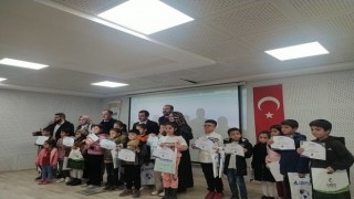 Aydınlık yarınlara kitap okuma yarışması düzenlendi